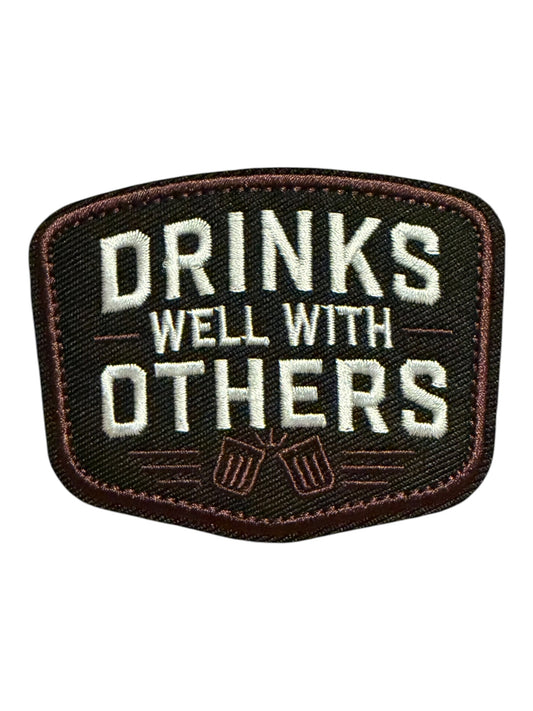 Drinks well with others