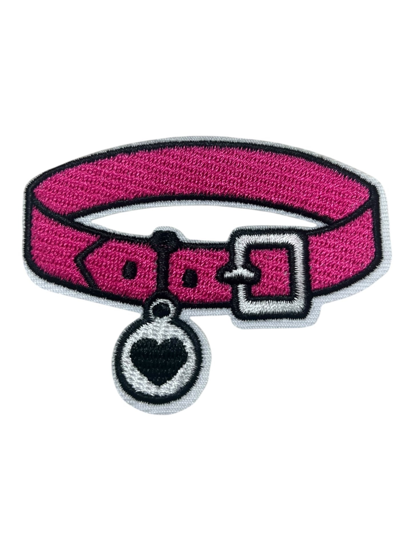 Pink dog collar with heart